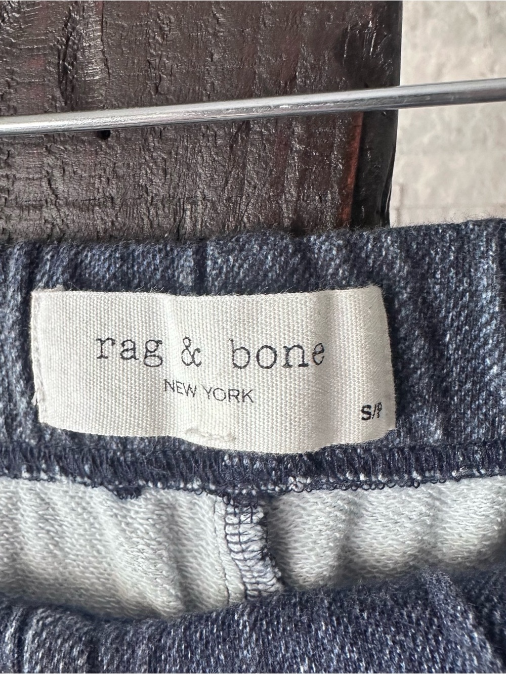 rag & bone Wide-Leg Two Tone Frayed Hem Miramar Jeans in Washed Blue Size Small - Picture 3 of 9